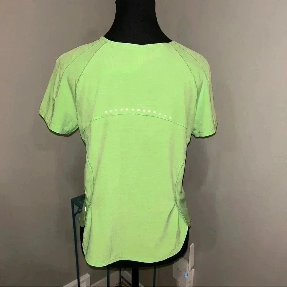 Lululemon Tee - Picture 2 of 4